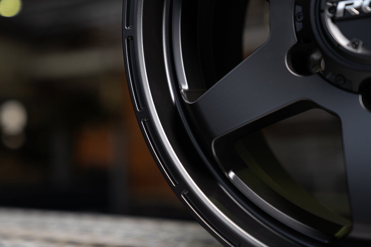 ROH - TORQUE (Matte Black)