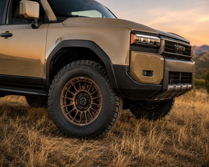 BLACK RHINO - RIVAL (Burnt Bronze Gloss Black Lip)
