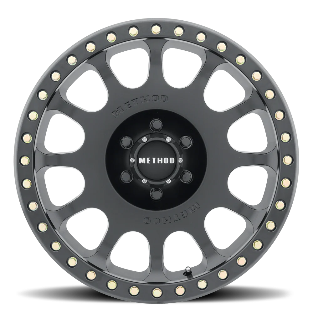 METHOD - 105 BEADLOCK (Matte Black)